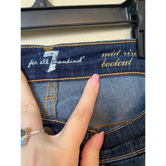 7 For All Mankind Womens Size 29 Bootcut Jeans Medium Wash Blue Stretch Denim - Picture 2 of 5